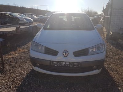 Aripa stanga fata Renault Megane 2 facelift 2006