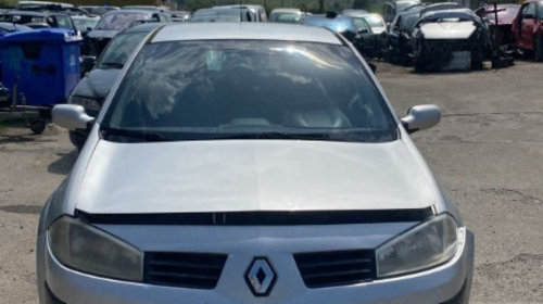 Aripa stanga fata Renault Megane 2005 ha