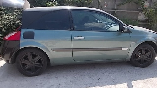 Aripa stanga fata Renault Megane 2005 Ha