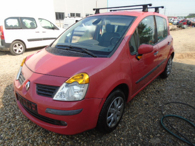 Aripa stanga fata Renault Modus 2005 Hat