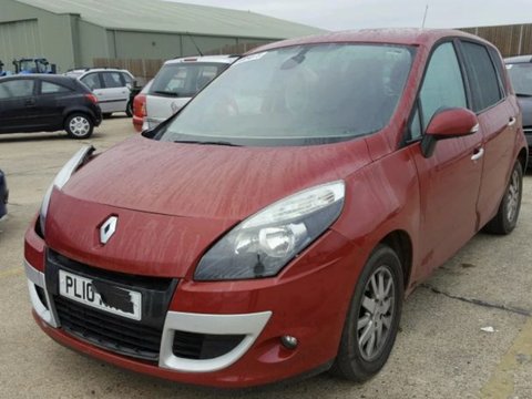 Aripa stanga fata Renault Scenic III 2010 Hatchback 1.5 DCI