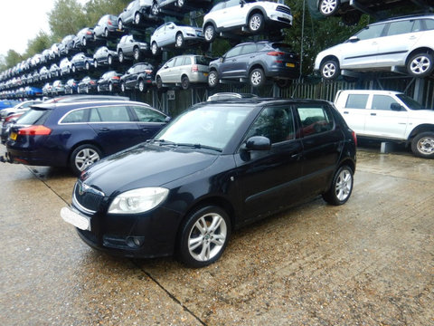 Aripa stanga fata Skoda Fabia 2 2007 Hatchback 1.4TDI