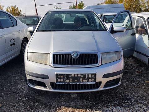 Aripa stanga fata Skoda Fabia 2007