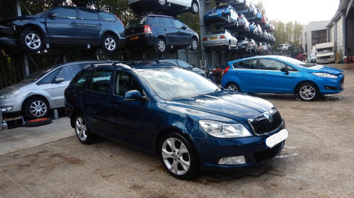 Aripa stanga fata Skoda Octavia 2 2013 B