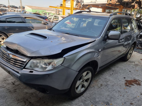 Aripa stanga fata Subaru Forester 2010 SUV 2,0 EE20Z