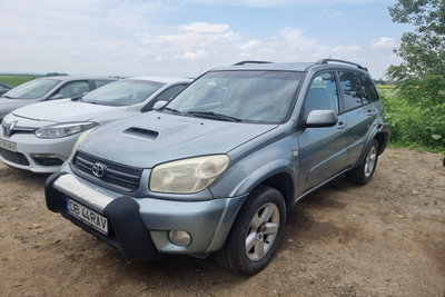 Aripa stanga fata Toyota RAV 4 2005 SUV 2.0 1CD-FT