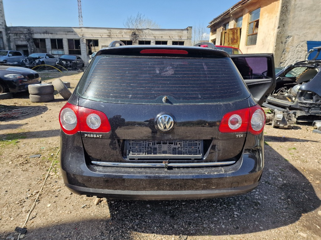 Aripa stanga fata Volkswagen Passat B6 2