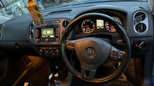 Aripa stanga fata Volkswagen Tiguan 2014