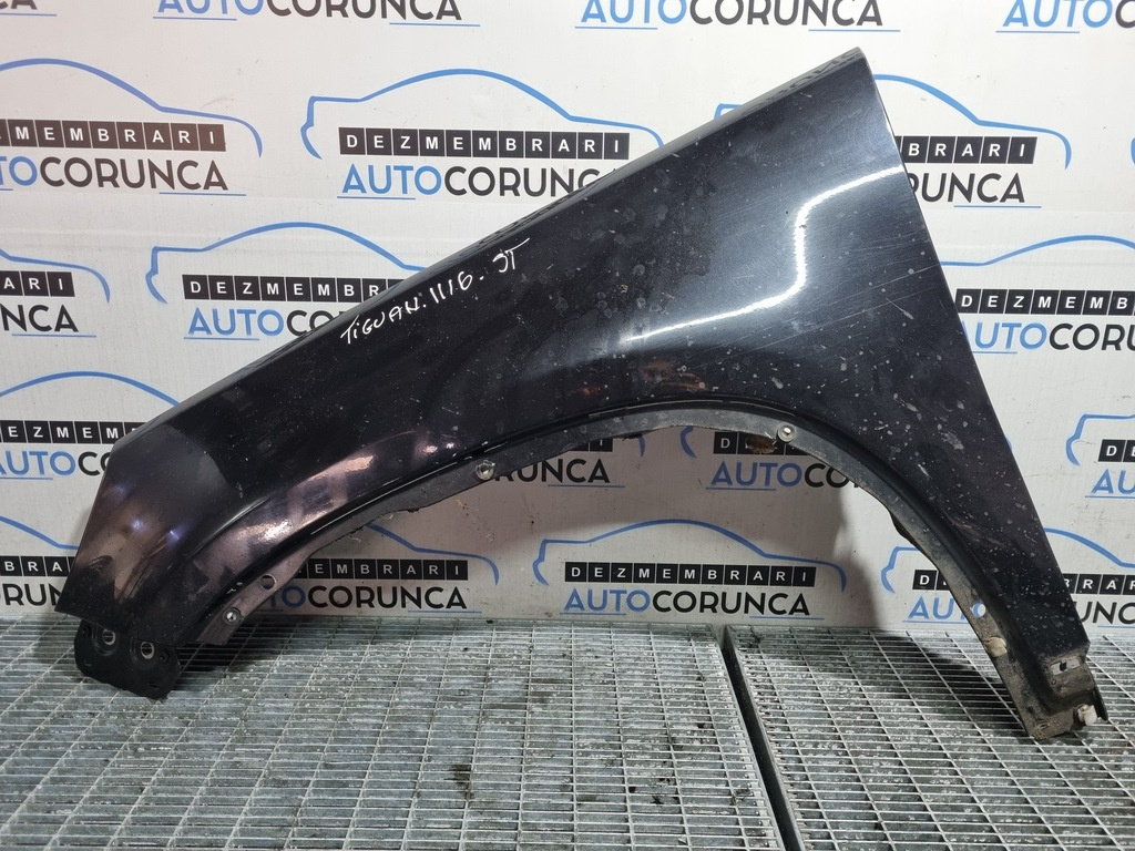 Aripa Stanga Fata Volkswagen Tiguan 5N 2007 - 2011 4 Usi NEGRU LC98