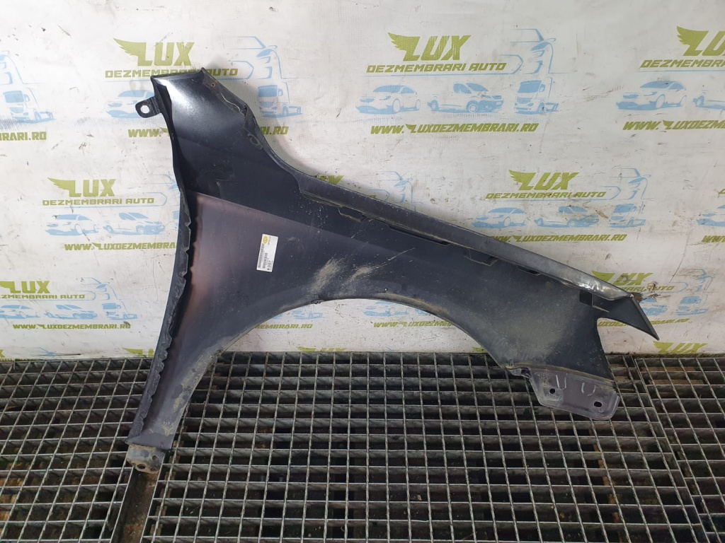 Aripa stanga fata Volkswagen VW Passat B