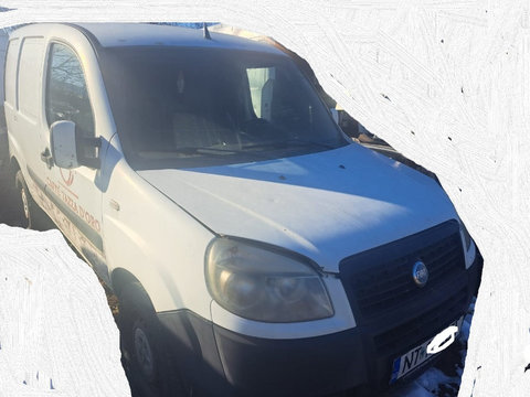 Aripa Stanga sau dreapta Fiat Doblo An 2010-2011-2012-2013-2014-2015, factura