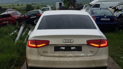 Aripa stanga spate Audi A4 B8 2012 BERLI