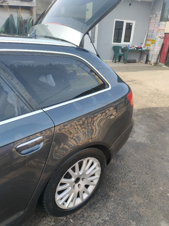 Aripa stanga spate Audi A6 C6 2007 Combi 2.7tdi