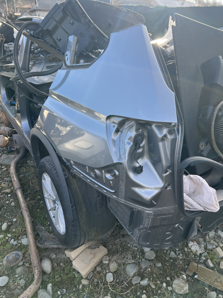 Aripa Stanga Spate BMW X3 F25 2013