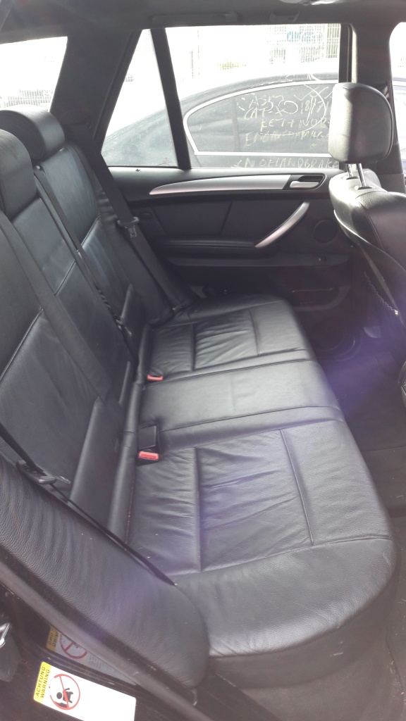 Aripa stanga spate BMW X5 E53 2003 SUV 3