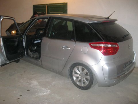 Aripa Stanga Spate Citroen C4 Picasso Din 2008