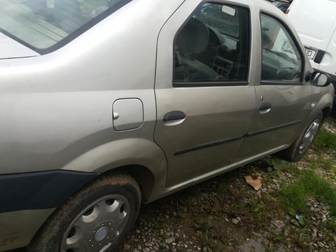 Aripa stanga spate Dacia Logan 2005 Berlina 1.4 MPI