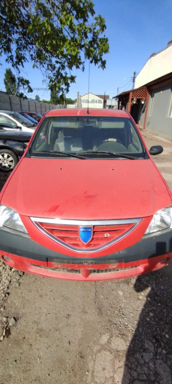 Aripa stanga spate Dacia Logan 2007 berlina 1.5 dci