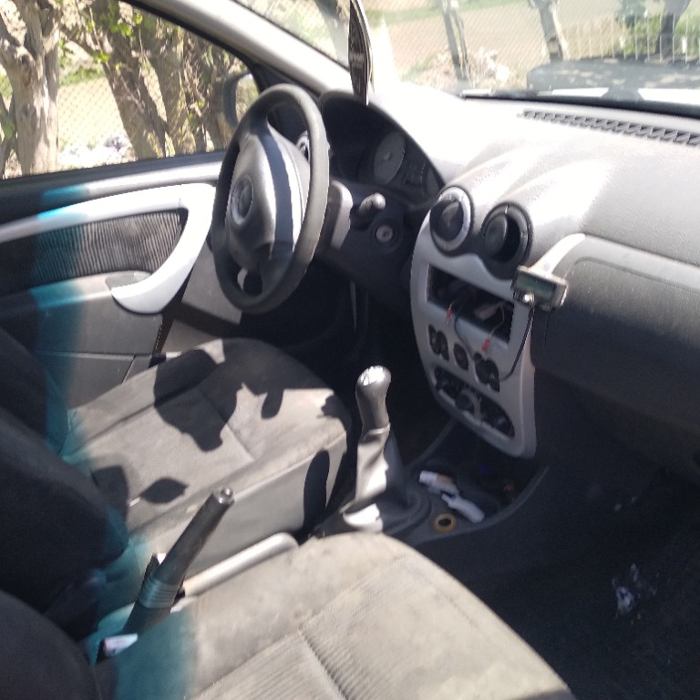 Aripa stanga spate Dacia Sandero 2010 Ha