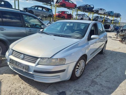 Aripa stanga spate Fiat Stilo 2003 HatchBack 1.6 benzina 182B6000