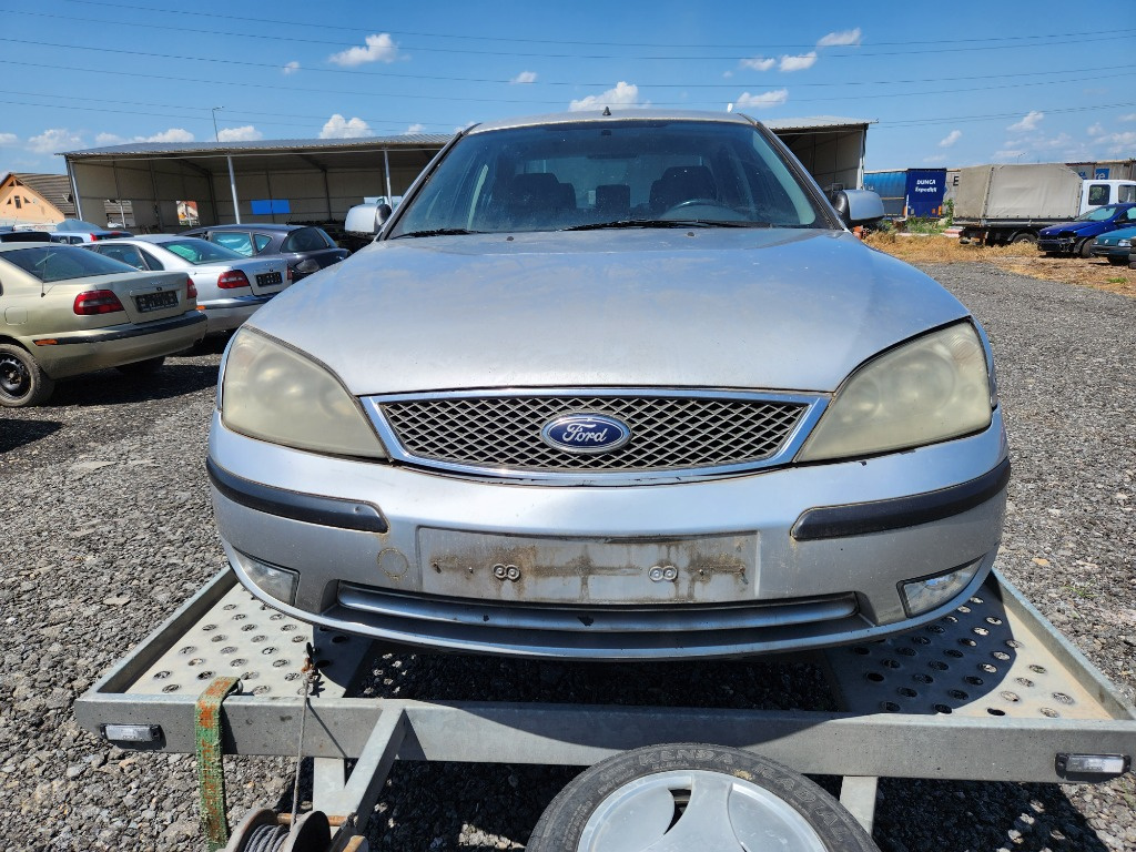 Aripa stanga spate Ford Mondeo 2005 Berlina 1.8 be