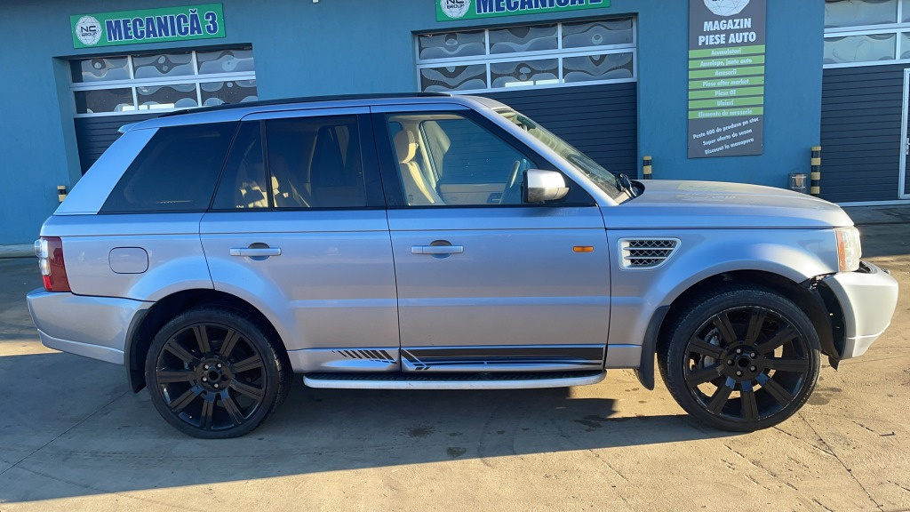 Aripa stanga spate Land Rover Range Sport 2.7 TDV6