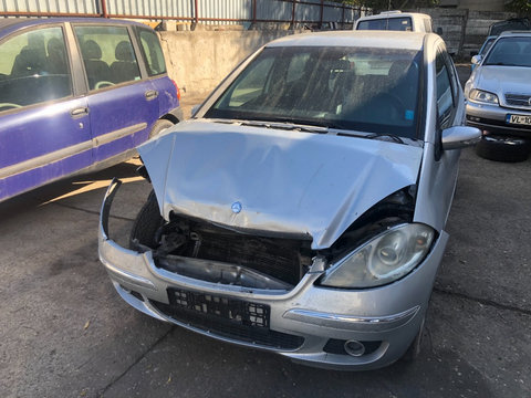 Aripa stanga spate Mercedes A-Class W169 2006 hatchback 1991