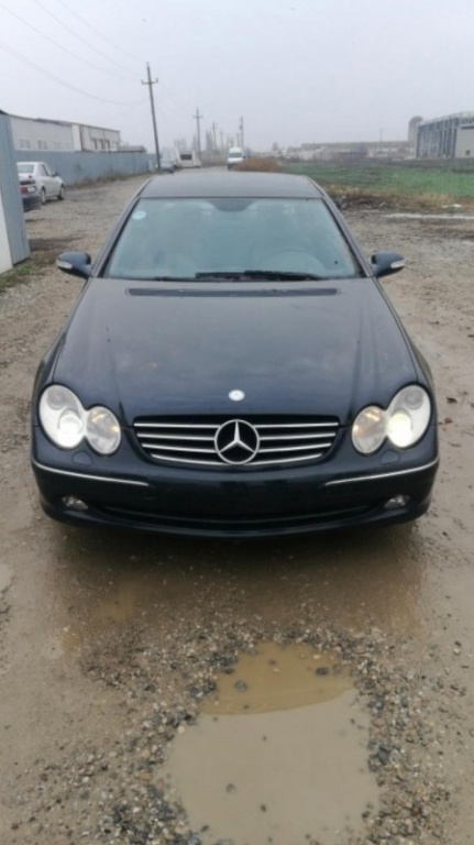 Aripa stanga spate Mercedes CLK C209 2005 Berlina 2.7