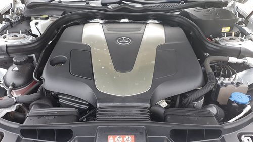 Aripa stanga spate Mercedes CLS W218 201