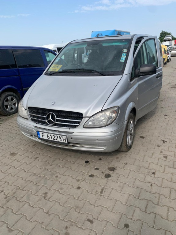 Aripa stanga spate Mercedes Viano W639 2005 Duba 3.0