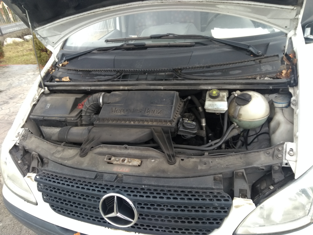 Aripa stanga spate Mercedes Vito W639 20