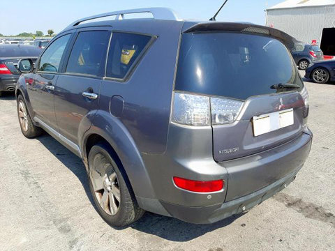 Aripa stanga spate Mitsubishi OUTLANDER 2008 2.2 Diesel Cod motor 4HN/4HK (MN982001) 156CP/115KW