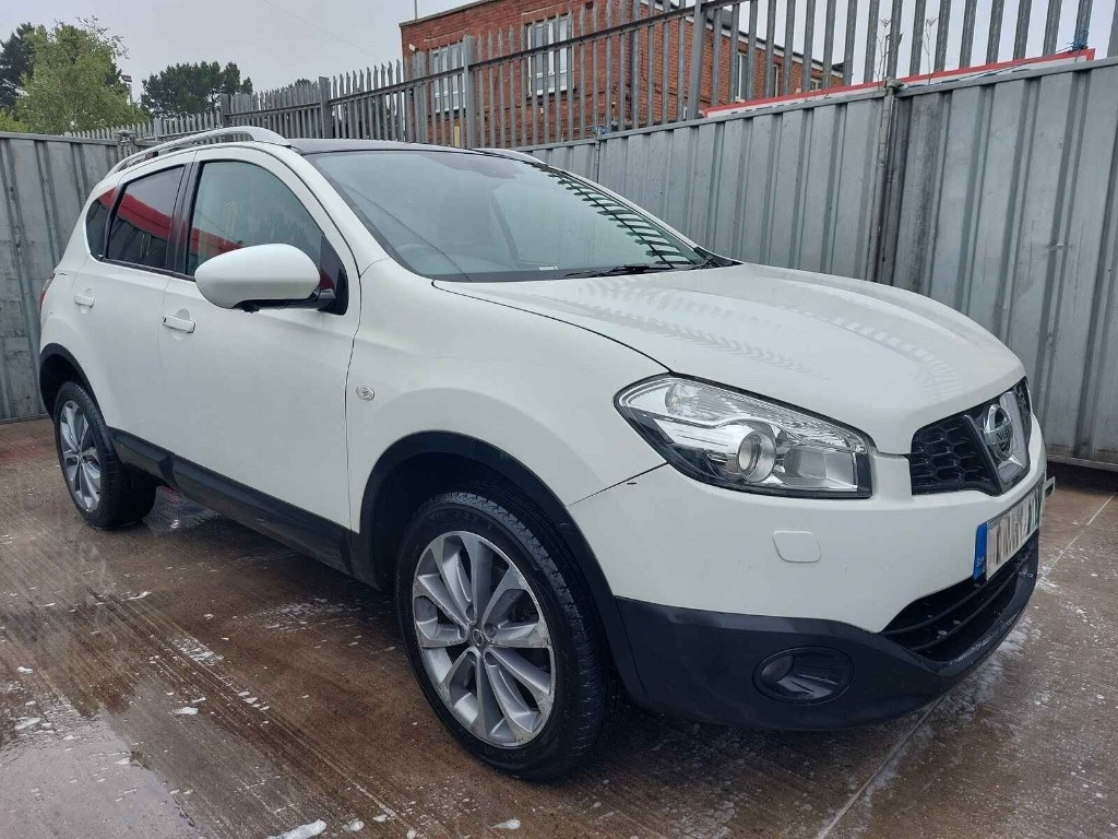 Aripa stanga spate Nissan Qashqai 2011 S