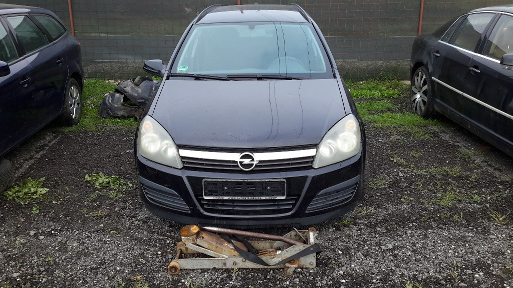 Aripa stanga spate Opel Astra H 2006 bre