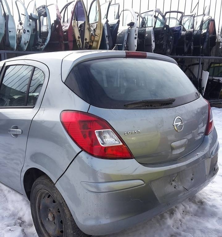 Aripa stanga spate Opel Corsa D 2011 hatchback 1.2 benzina