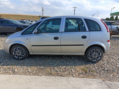 Aripa stanga spate Opel Meriva 2004 Hatchback 1.7C