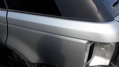 Aripa stanga spate Range Rover Sport