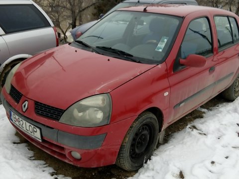 Aripa stanga spate Renault Clio 2005 Berlina 1.5 DCi