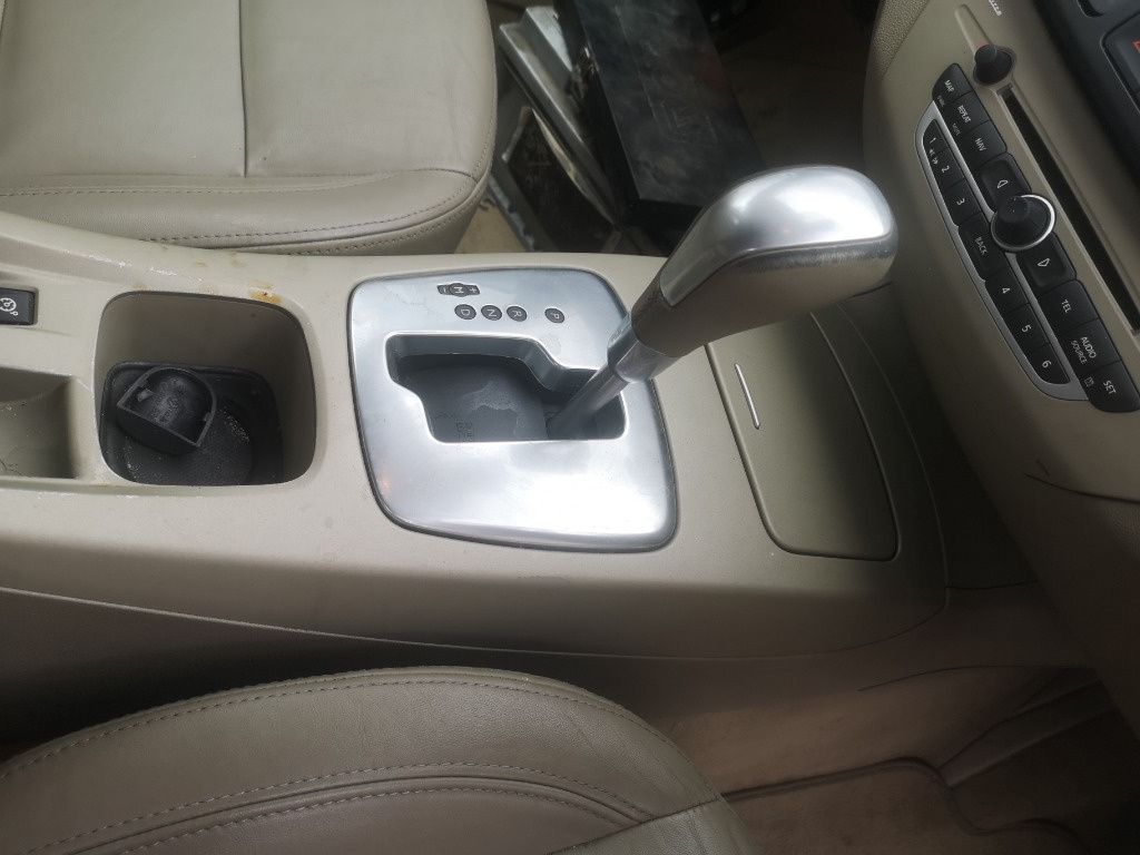 Aripa stanga spate Renault Laguna 3 2008