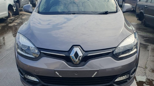 Aripa stanga spate Renault Megane 3 2014