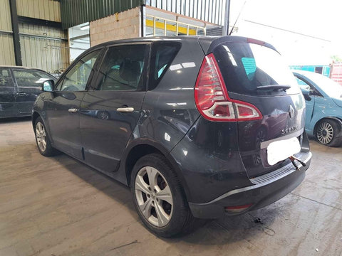 Aripa stanga spate Renault Scenic 3 2011 MONOVOLUM 1.5 dCI