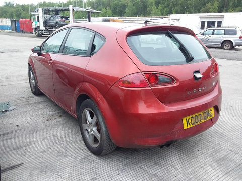 Aripa stanga spate Seat Leon 2 2007 Hatchback 2.0 TDi