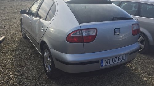 Aripa stanga spate Seat Leon 2002 Hatchb