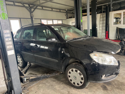 Aripa stanga spate Skoda Fabia 2 2008 Break 1,4 tdi