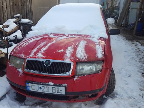 Aripa stanga spate Skoda Fabia 2000 hatchback 1900