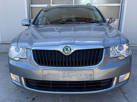 Aripa stanga spate Skoda Superb 2 2013 break 2.0