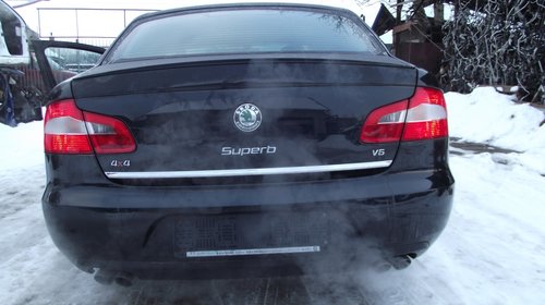 Aripa stanga spate Skoda Superb 2010 ber