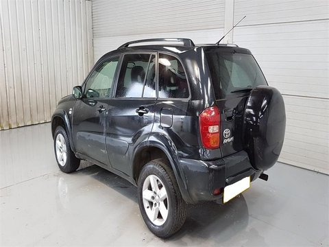 Aripa stanga spate Toyota RAV 4 2005 SUV 2.0 D