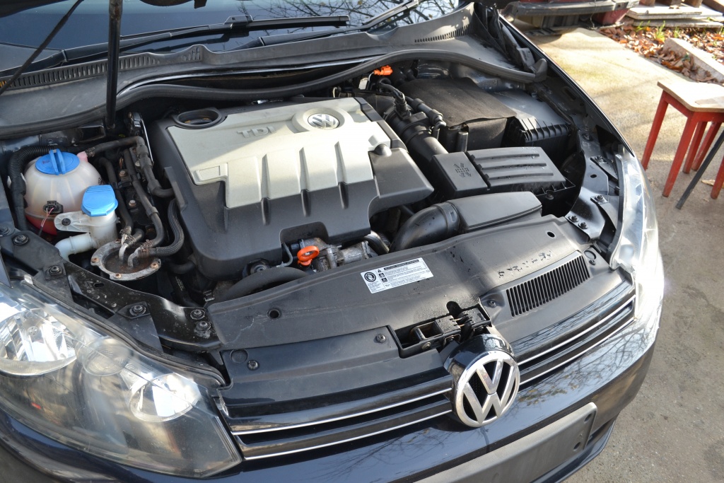 Aripa stanga spate Volkswagen Golf 6 201