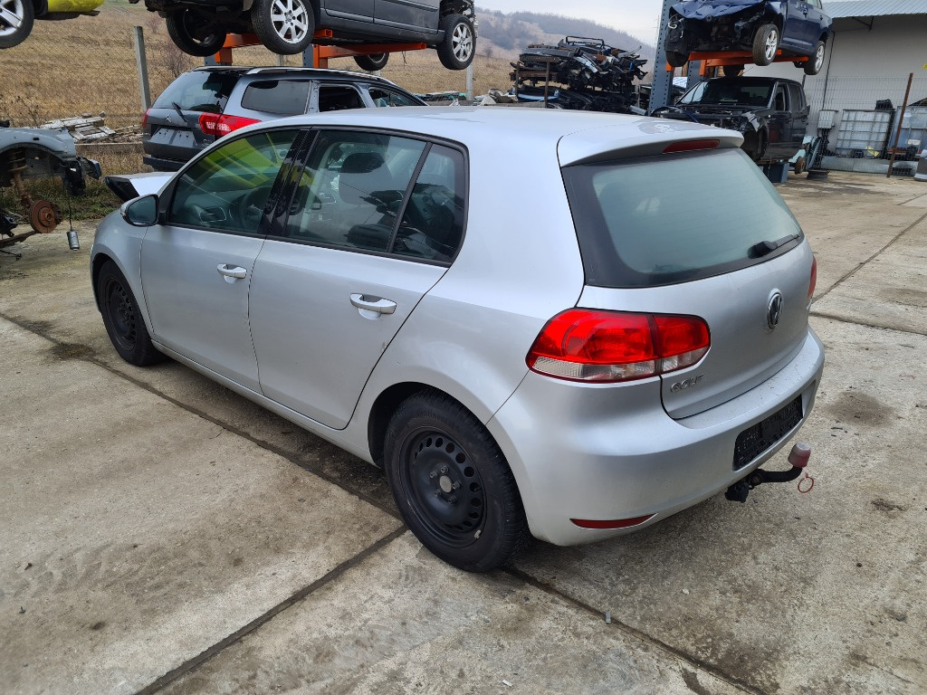 Aripa stanga spate Volkswagen Golf 6 2011 Hatchbac